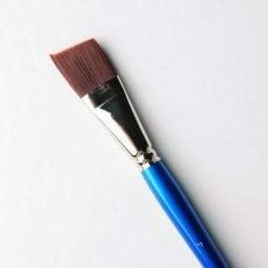 SUPERSTAR BRUSH- KSENIA ANGLE 1